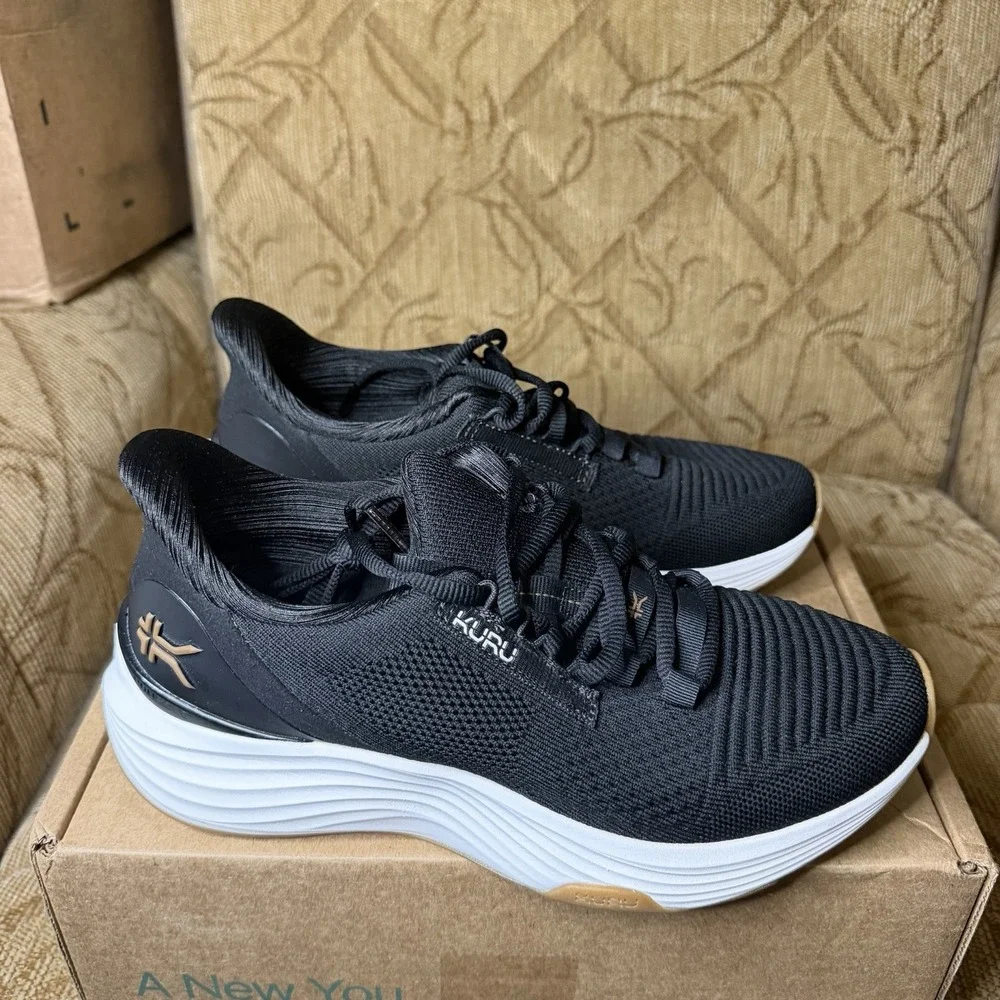 Kuru Atom 2 Black White Women's Size 8 Medium Athletic Running Walking Shoes